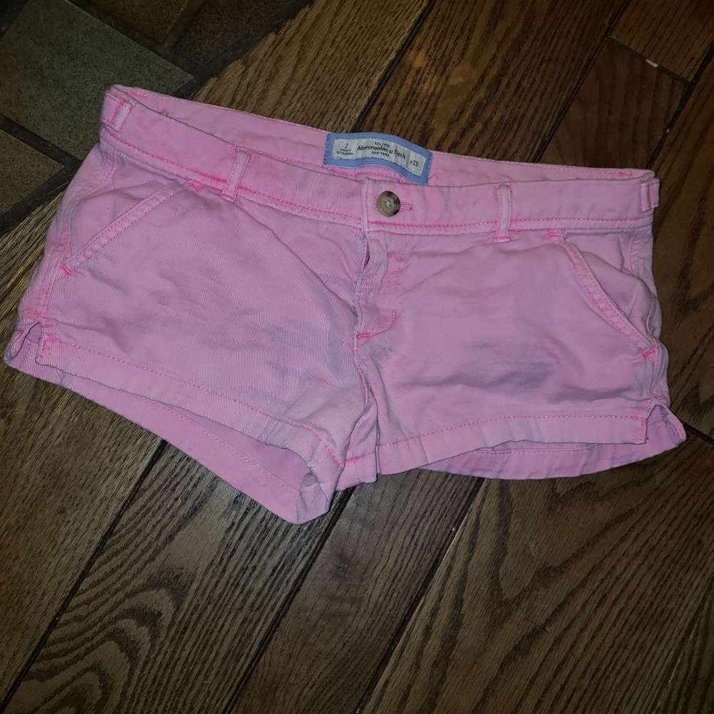 🎀Size 2 A&F shorts 🎀